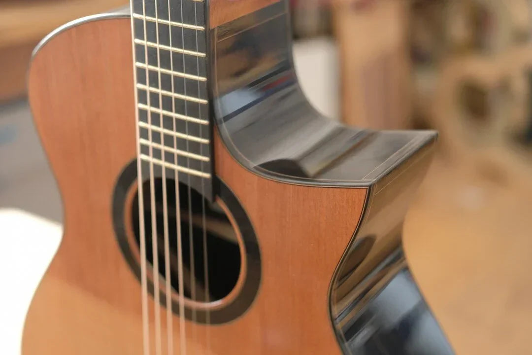 The Perfect Gift Guide: Pairing Craft Beer with Guitar Accessories and Guitars