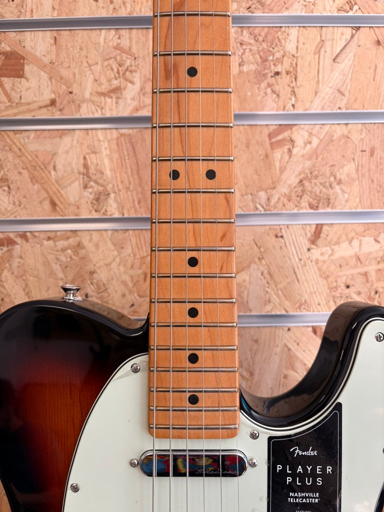 Fender Player Plus Nashville Telecaster - Sunburst