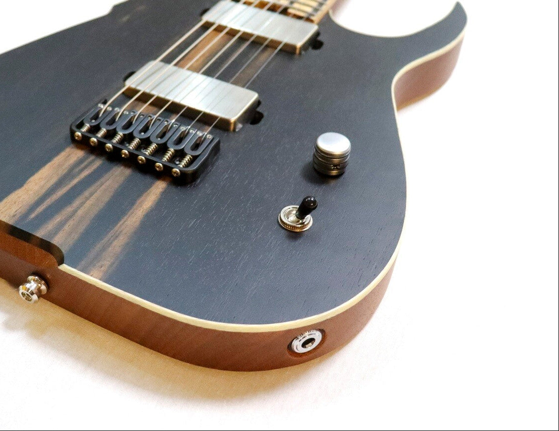 Matt Dennison - Alpha - Ebony 7