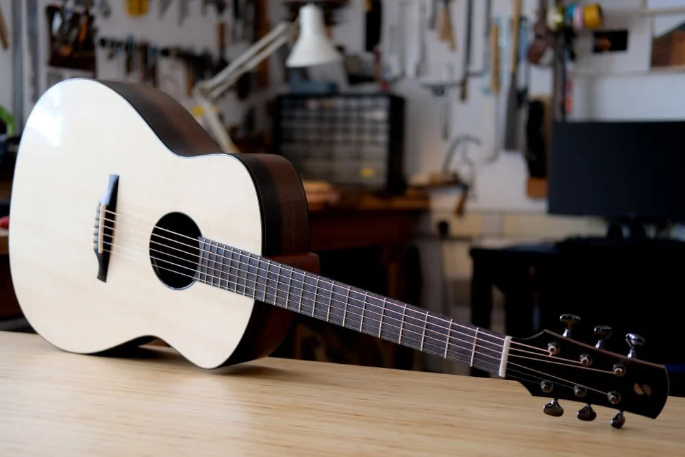 MD Model European Spruce and Bog Oak Back and sides - Swannell Guitars