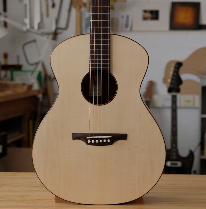 Swannell Guitars - OM Element - Cherry and Mahogany