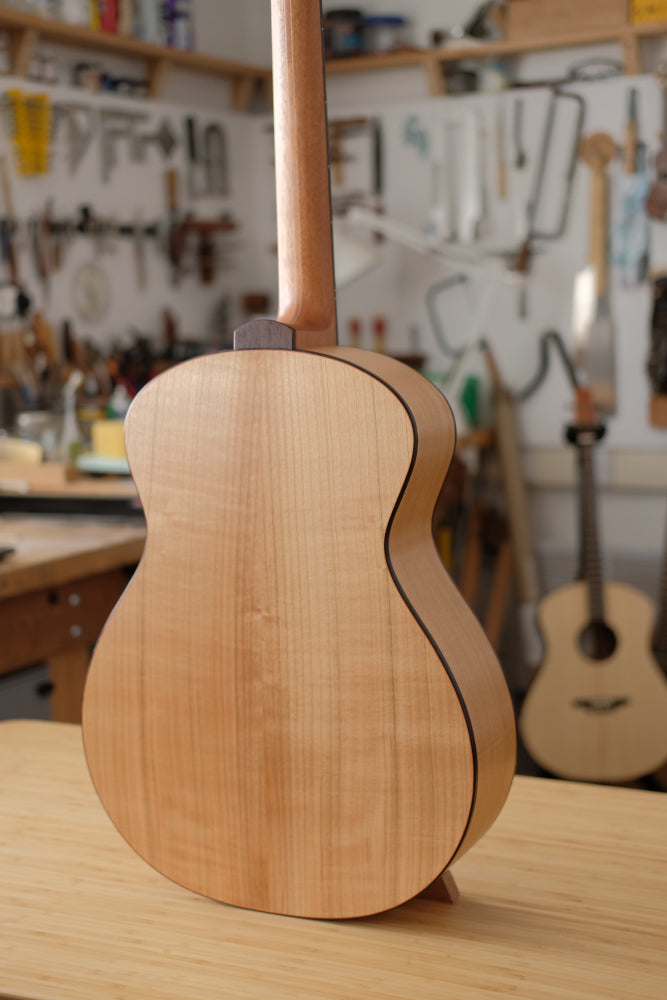Swannell Guitars - OM Element - Cherry and Mahogany
