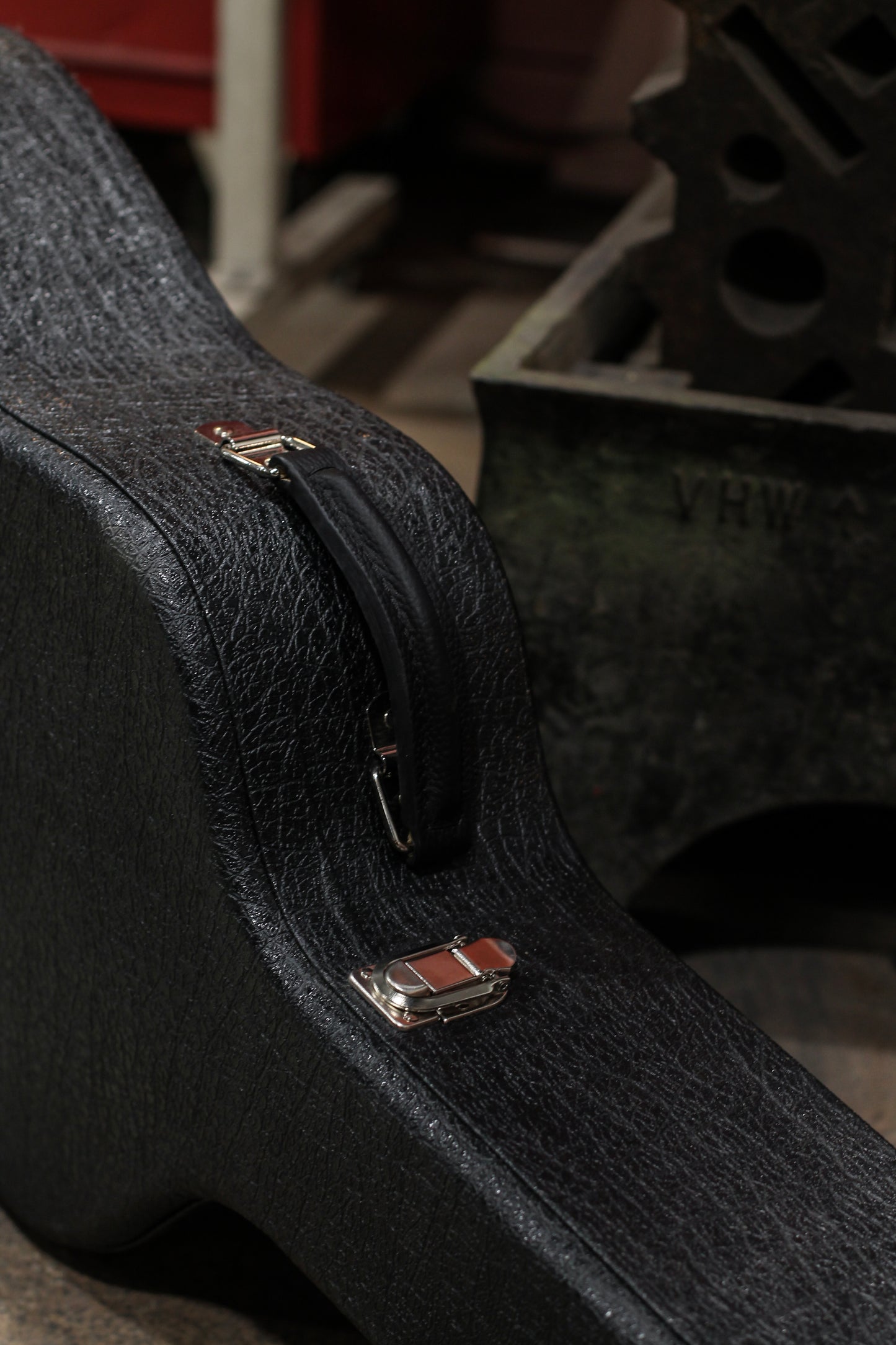 Leddington Guitars - Douglas Fir, Pommelle Sapele, Model-O