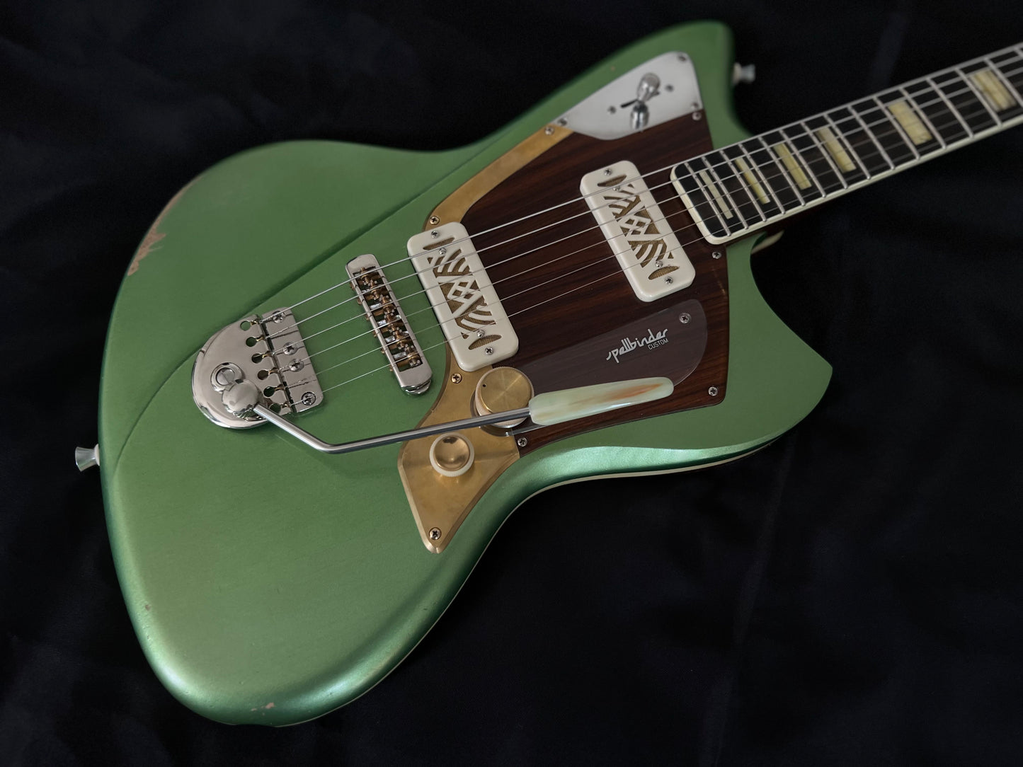 Uberfrank Spellbinder Custom #26-032 - Metallic Avocado