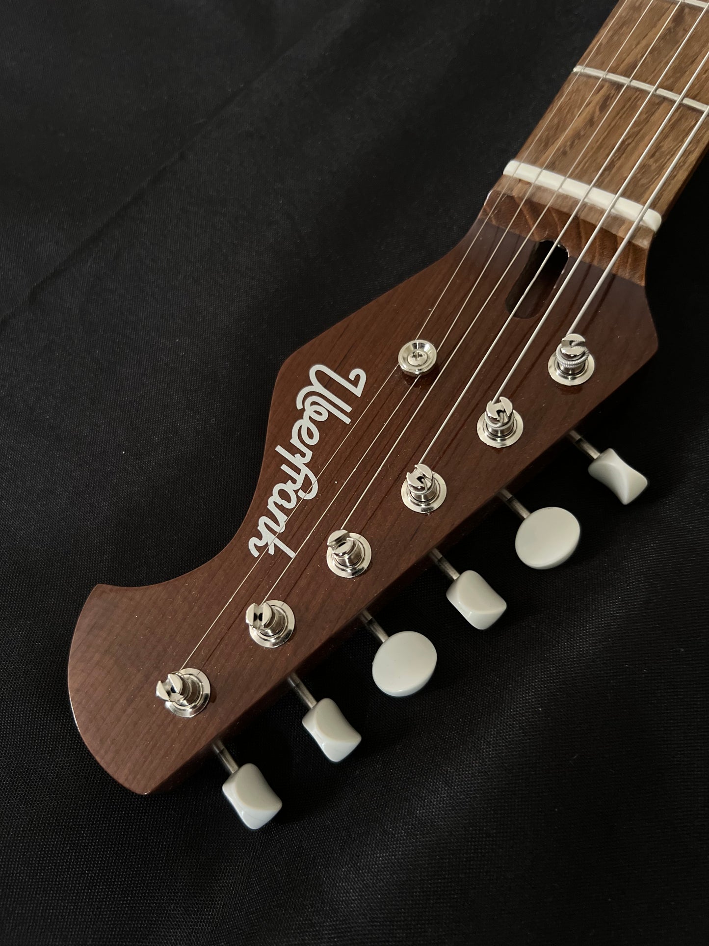 Uberfrank Spellbinder #26-033 - Butterscotch Blonde