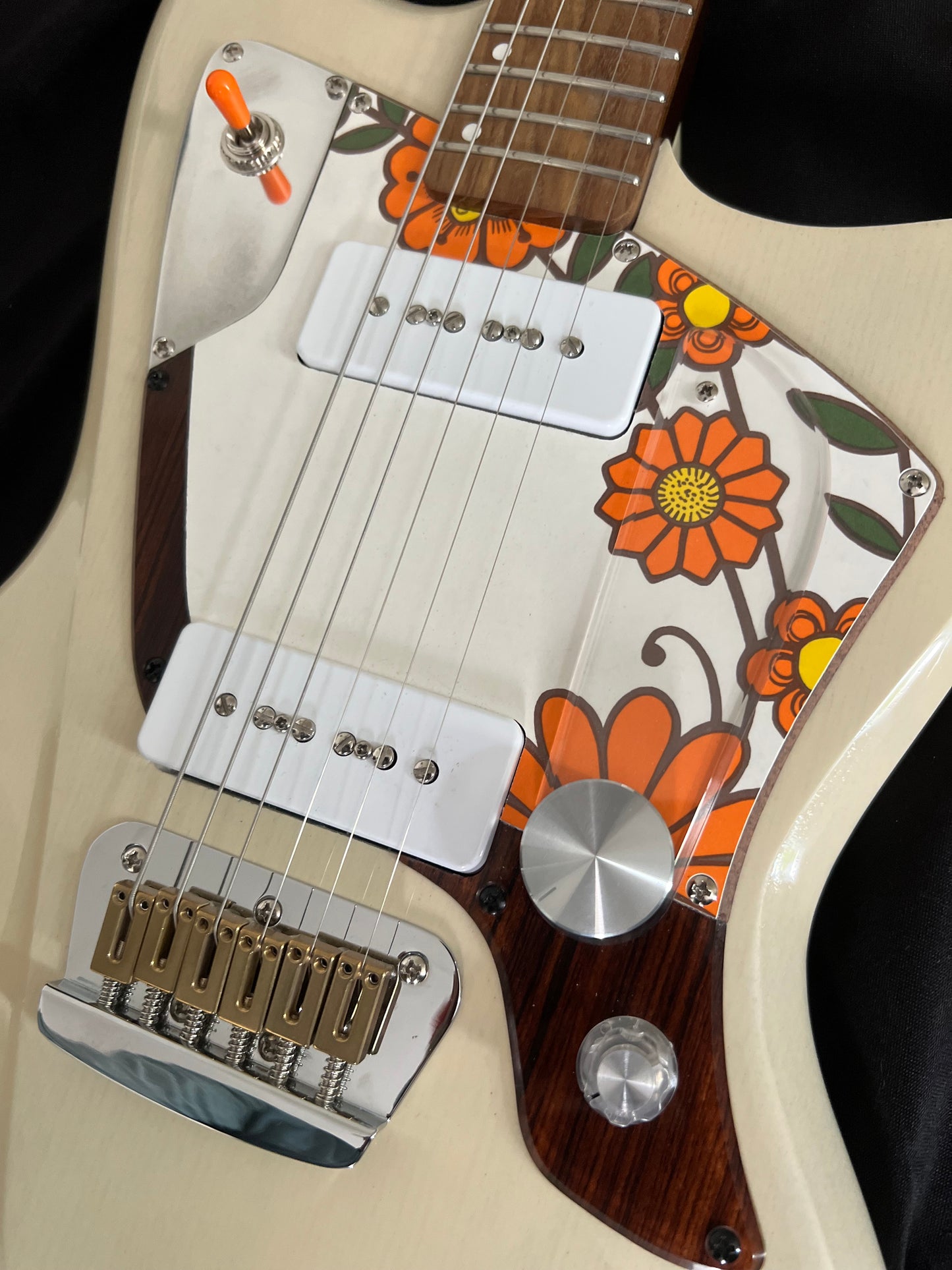 Uberfrank Spellbinder #26-033 - Butterscotch Blonde