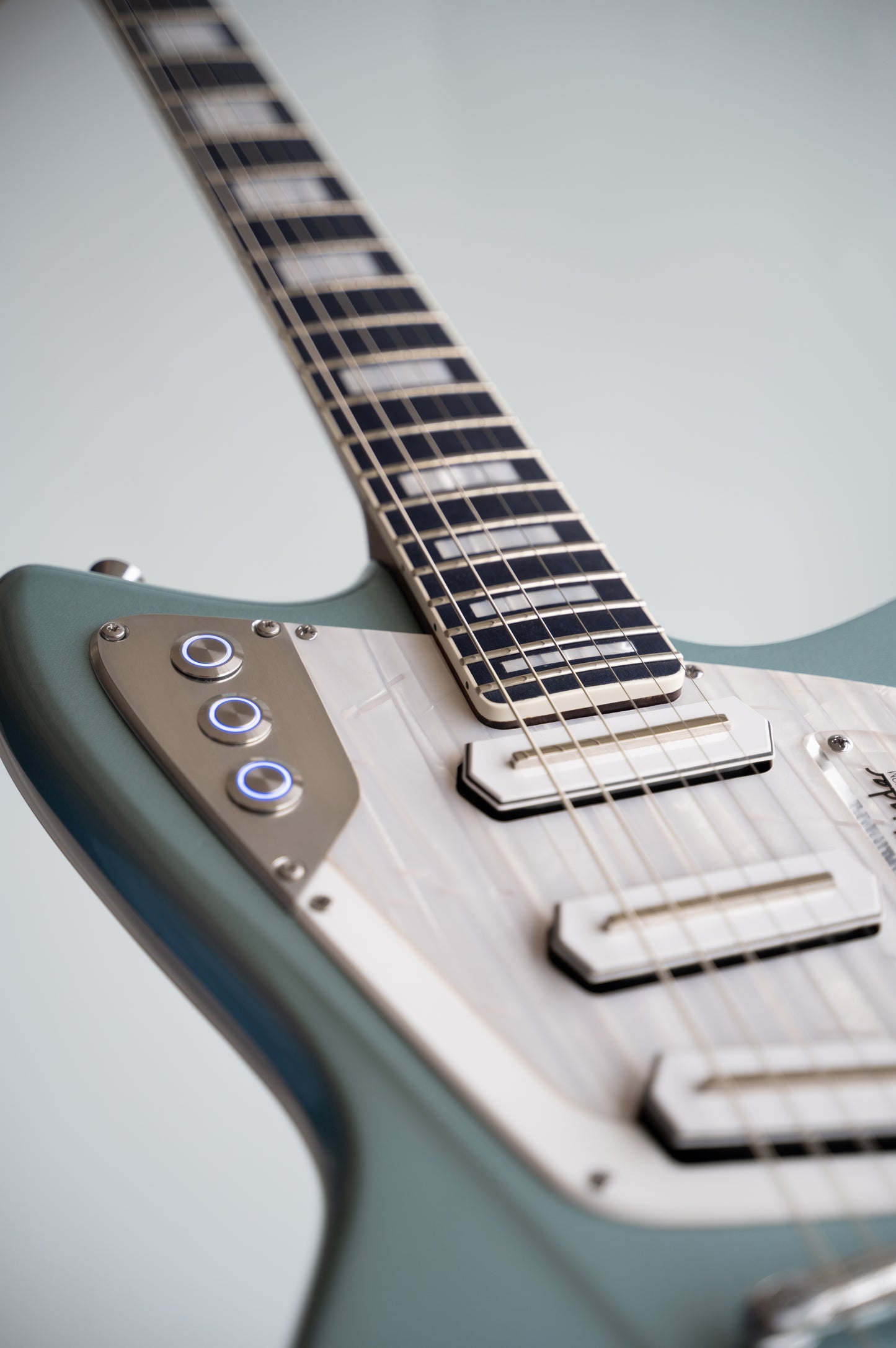 Uberfrank Spellbinder Custom #22-014 - Pelham Blue
