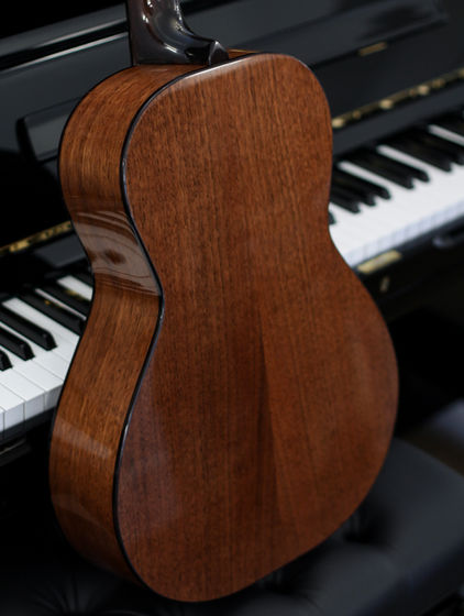 Leddington Piano Guitar