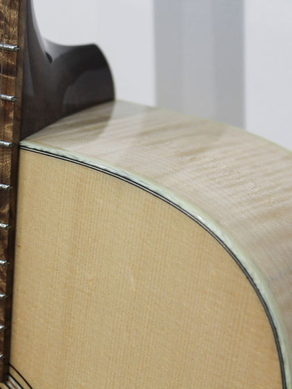 Leddington Guitars - European Spruce Flame Maple