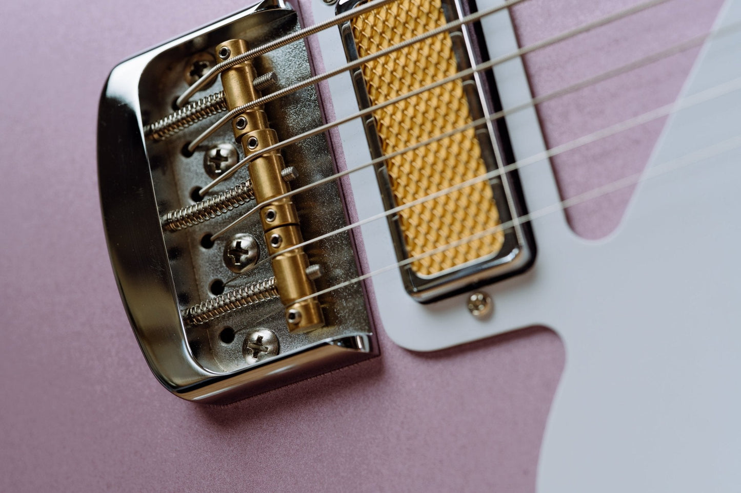 West Valley Guitars Indiana Baritone - Burgundy Mist