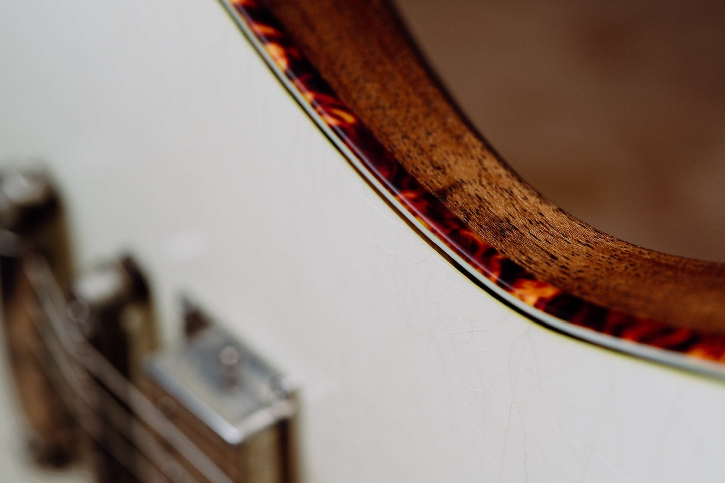 West Valley Guitars Indiana Classic - Vintage White